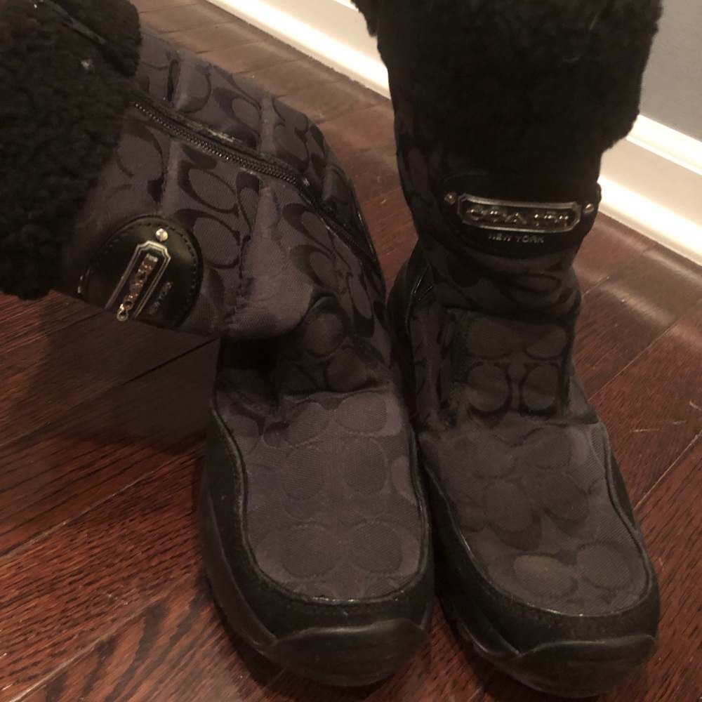 Coach winter boots
